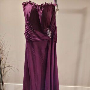My Dreams and More Prom Dress K070 in Size 28/4XL